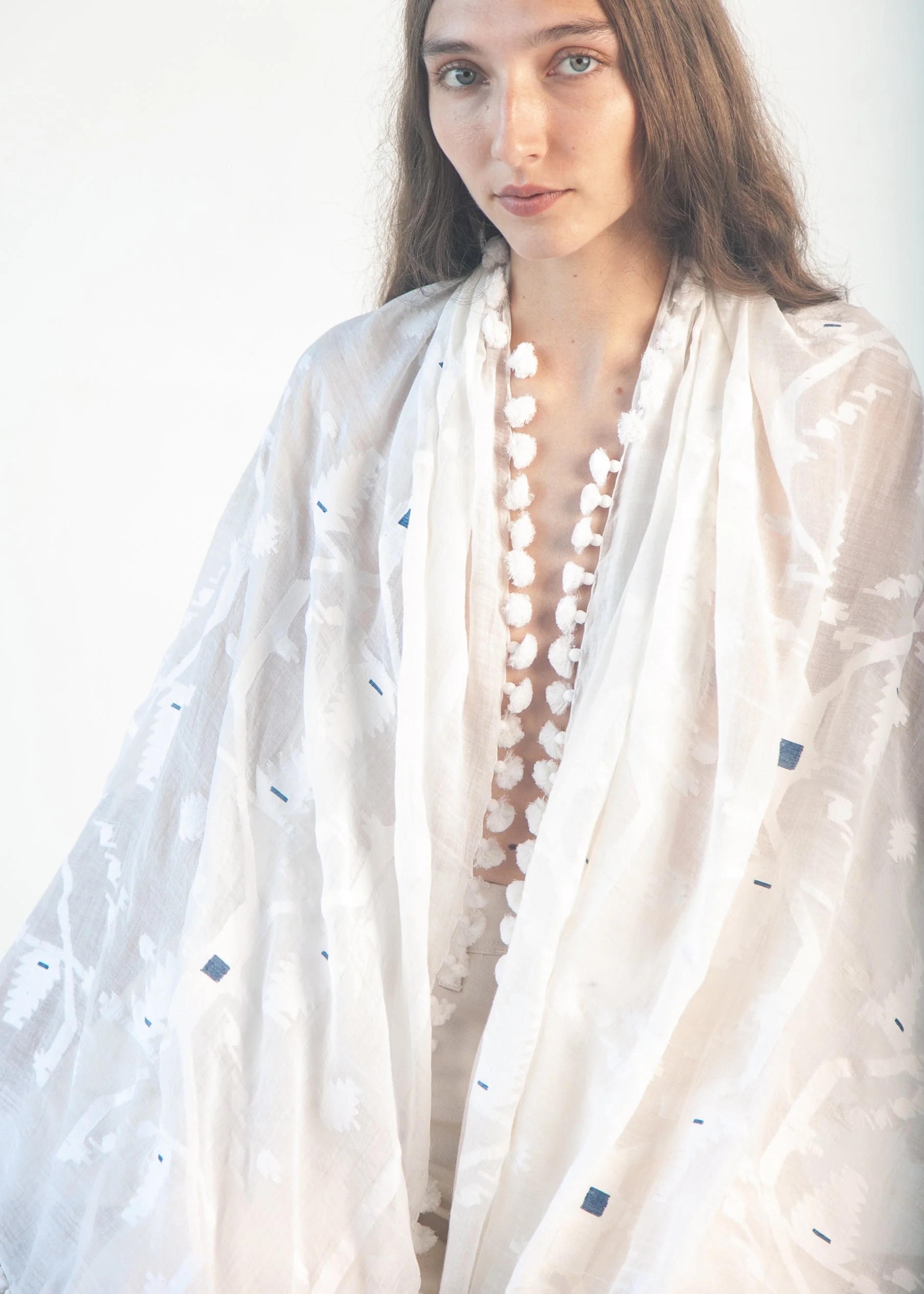 Dupatta Amrita Jamdani - White - Image 3