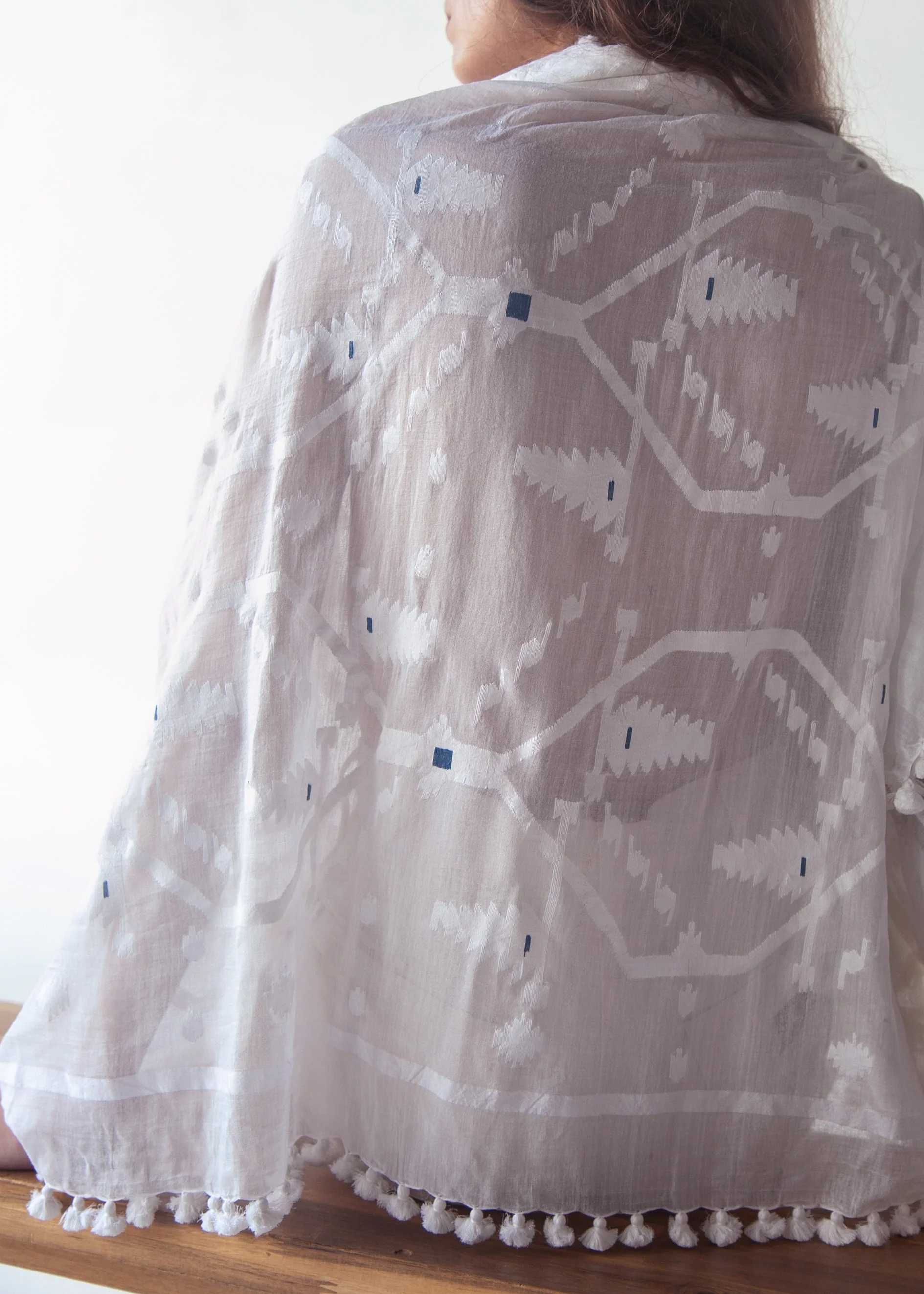 Dupatta Amrita Jamdani - White - Image 6