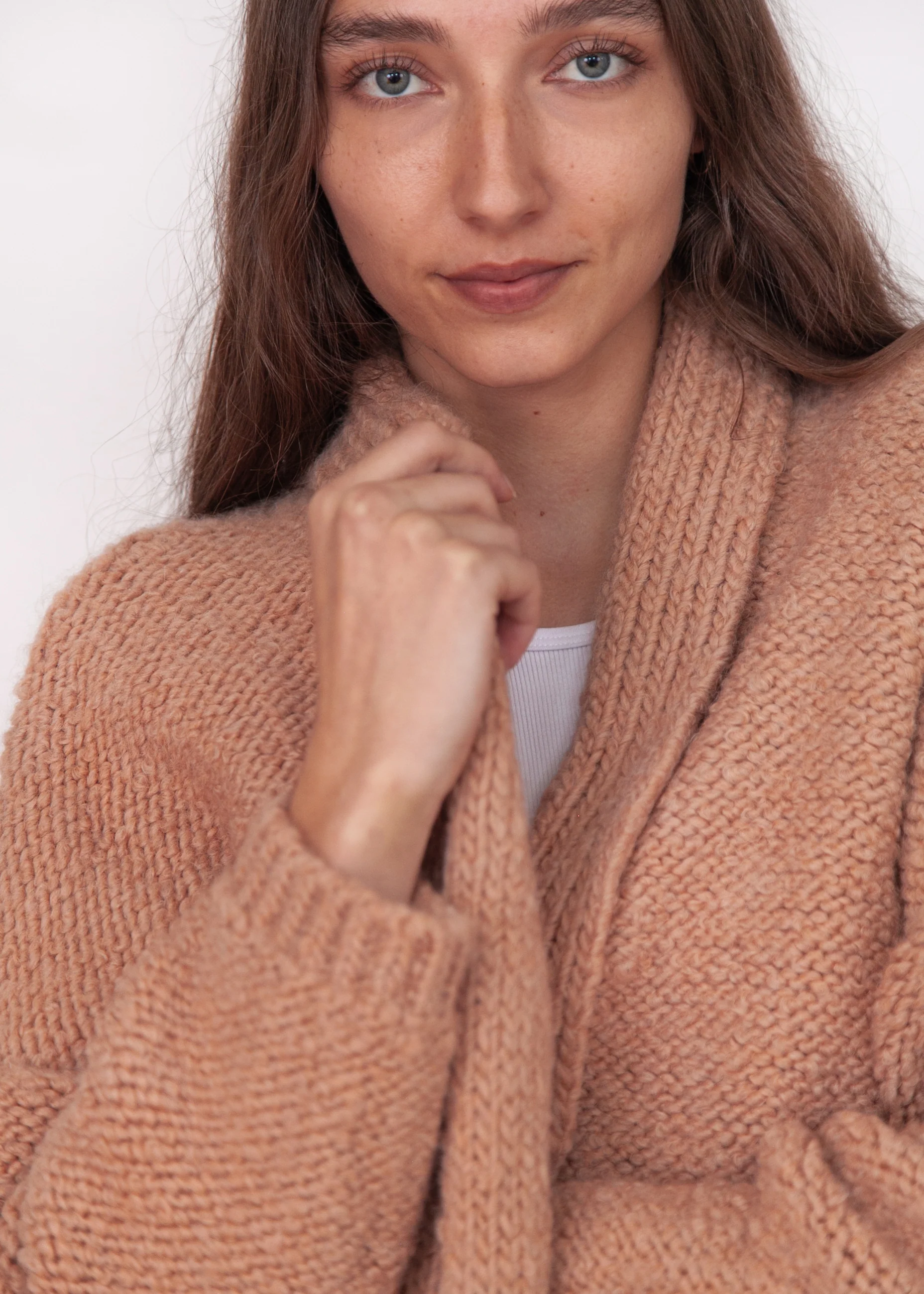 Huacaya Alpaca Cardigan, Peach - Image 10