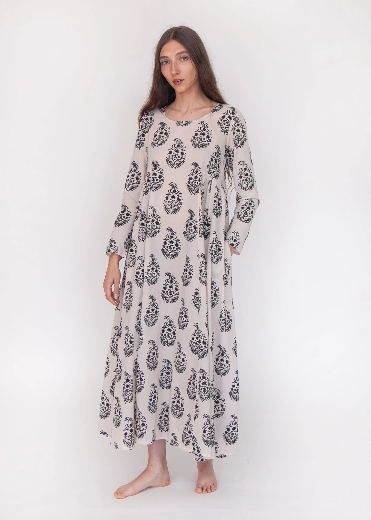 Moksha Himali Dress - Nero